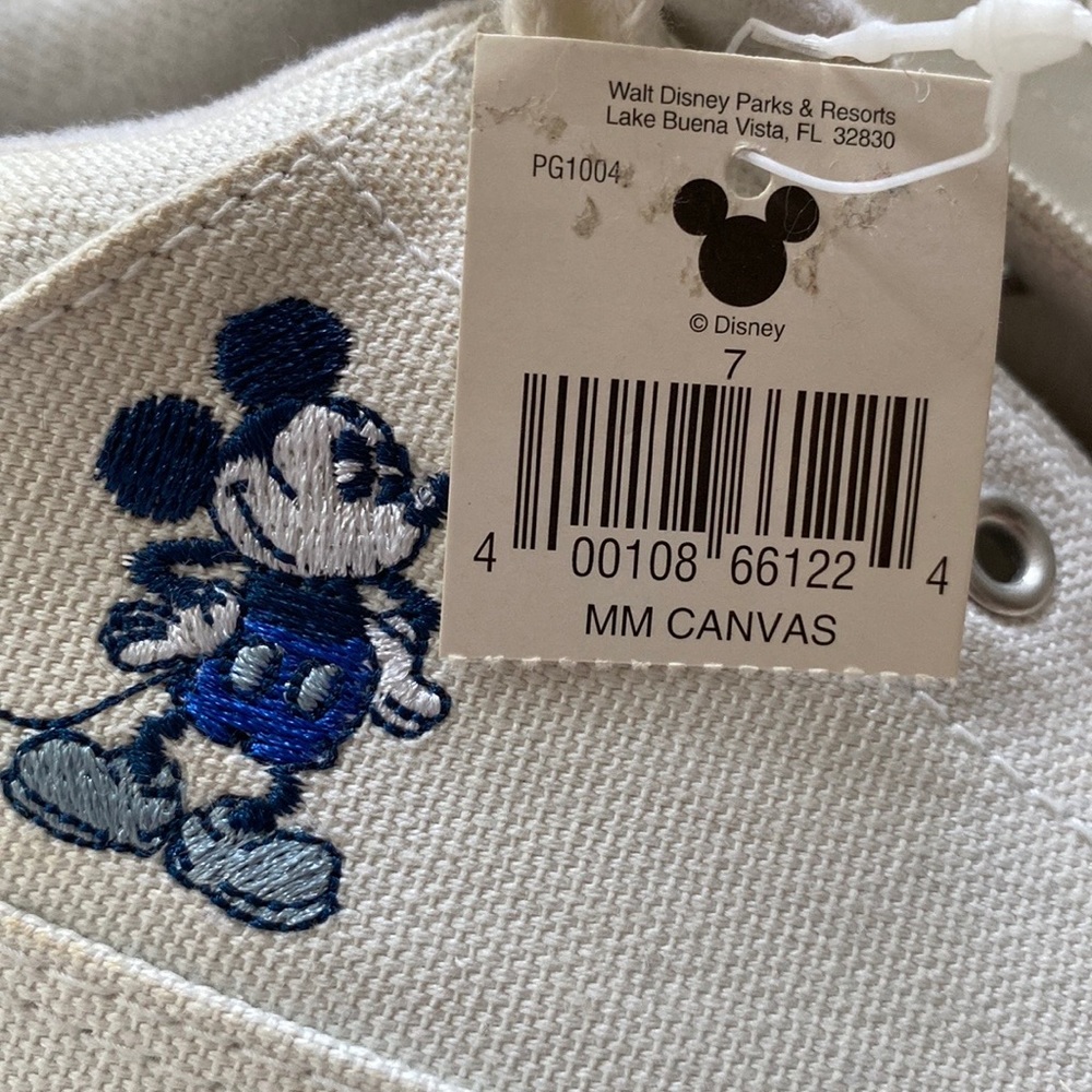🎉2XHP🎉 Disney Vintage Mickey Mouse Canvas Sneakers 💗 White - Picture 11 of 16